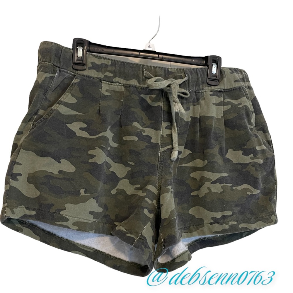 Excuse Camo shorts